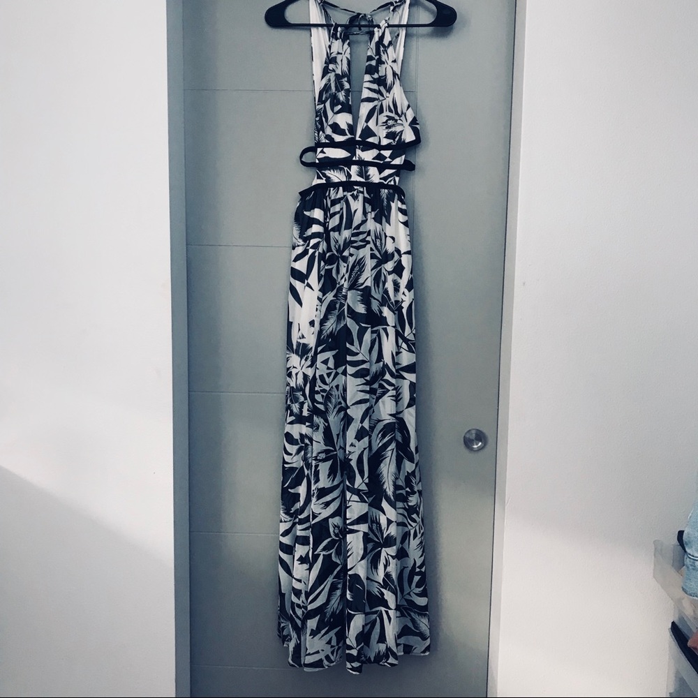 Black and white print dress